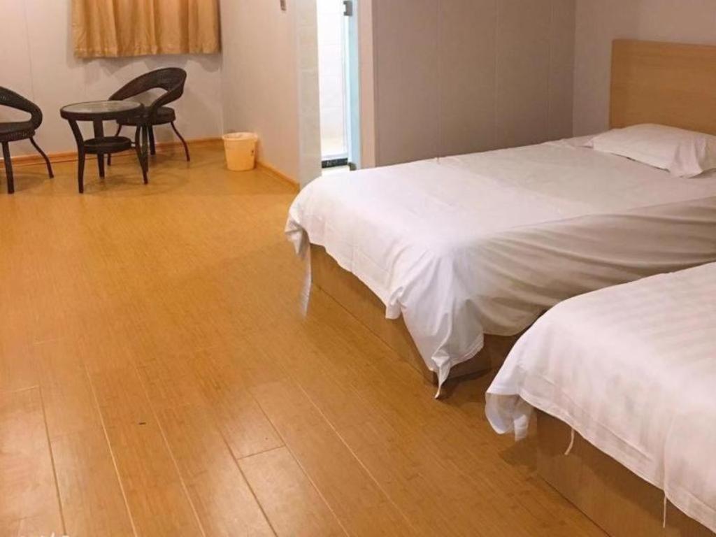 Greentree Inn Zhejiang Ningbo South Railway Station Express Hotel Extérieur photo