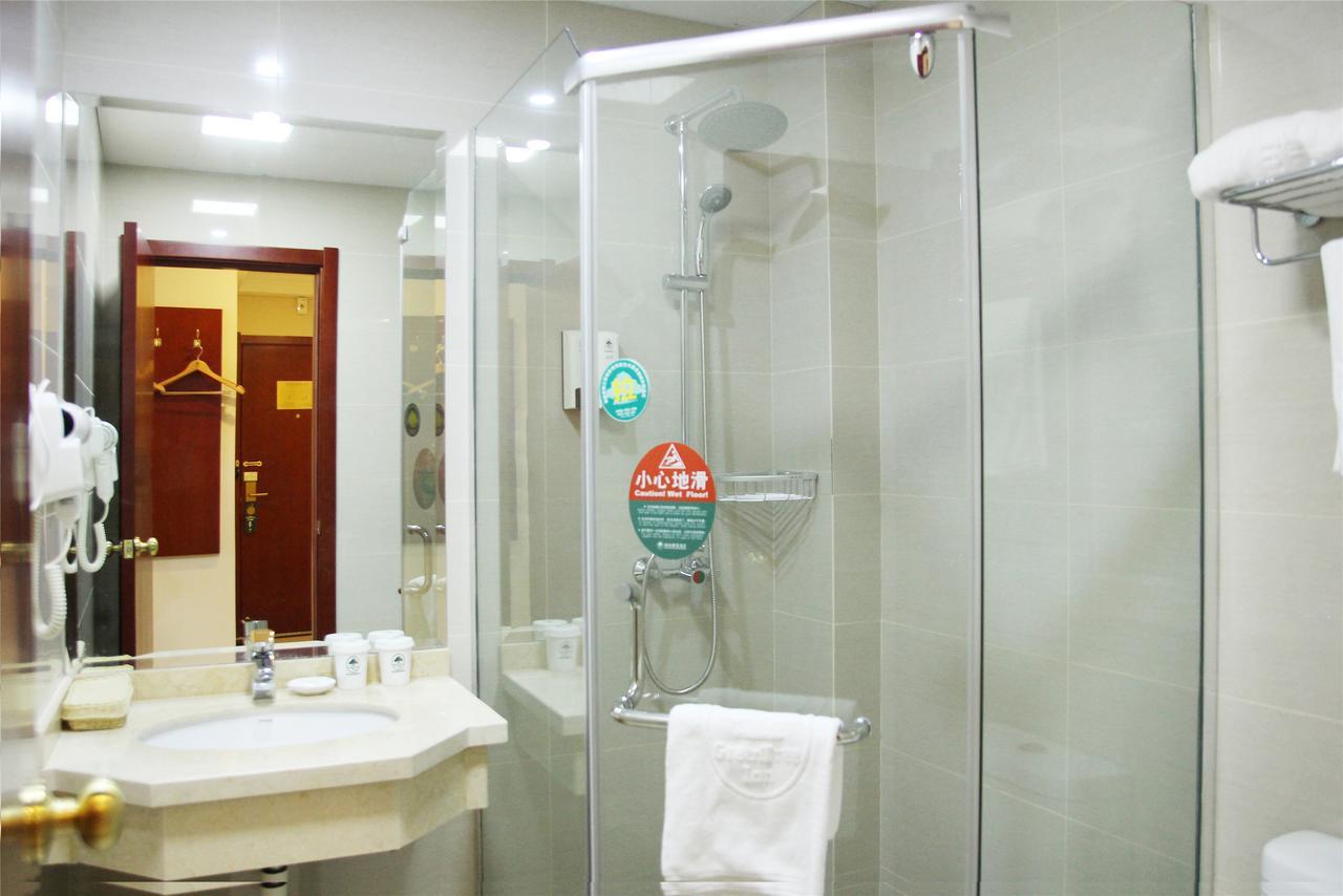 Greentree Inn Zhejiang Ningbo South Railway Station Express Hotel Extérieur photo