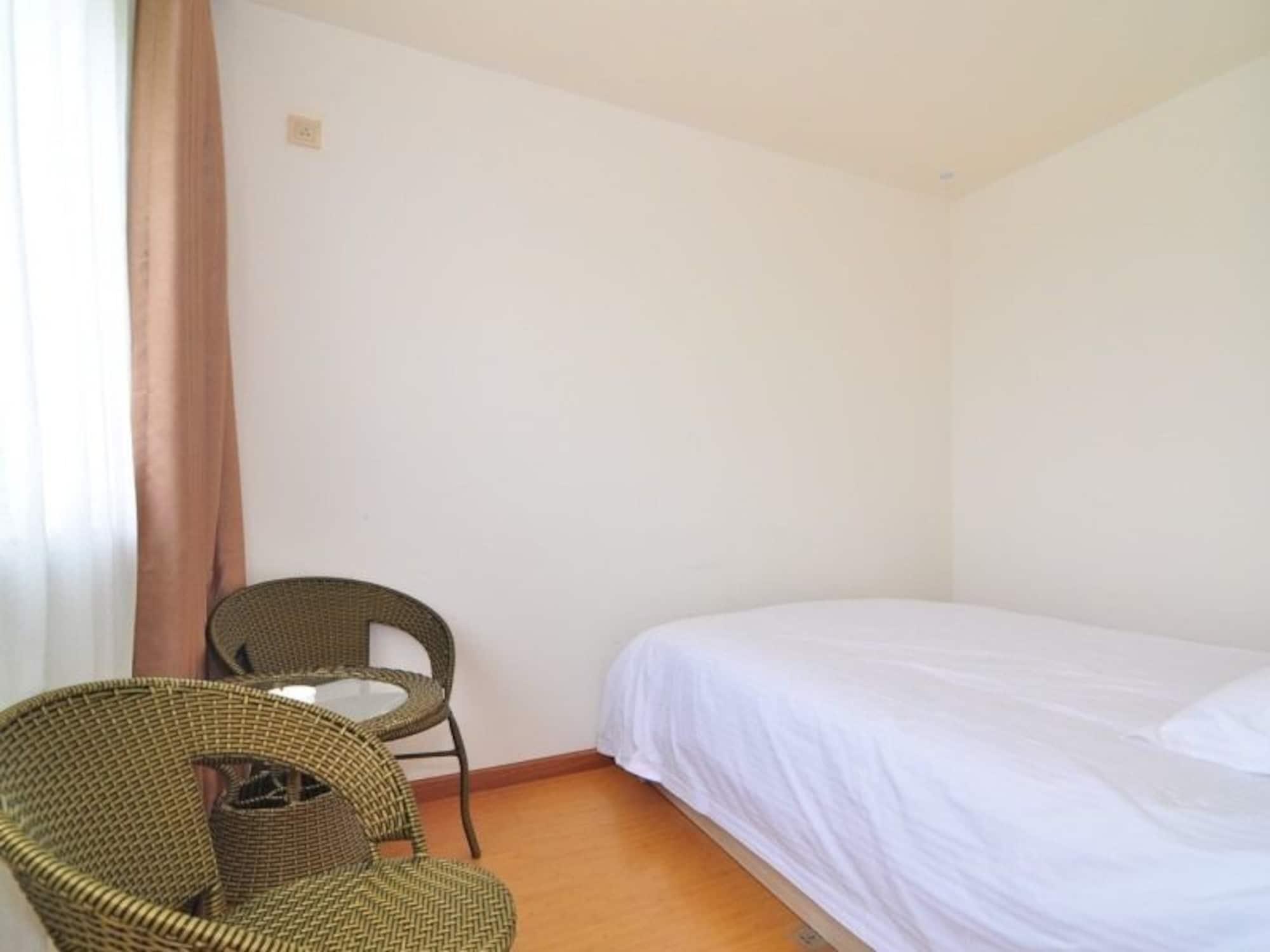 Greentree Inn Zhejiang Ningbo South Railway Station Express Hotel Extérieur photo